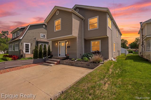 Builiding view thirty for 72 N North Shore, Lake Orion, MI. 48362