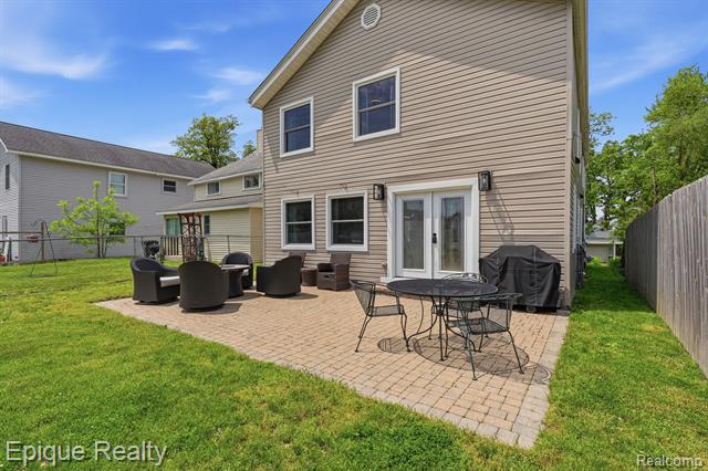 Builiding view twenty eight for 72 N North Shore, Lake Orion, MI. 48362