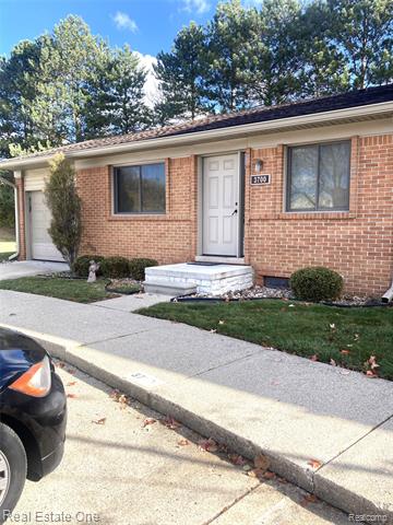 Builiding view one for 3700 Old Creek, Troy, MI. 48084