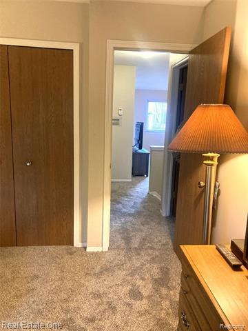 Builiding view sixteen for 3700 Old Creek, Troy, MI. 48084