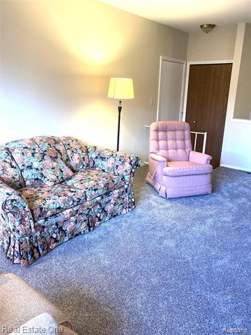 Builiding view three for 3700 Old Creek, Troy, MI. 48084