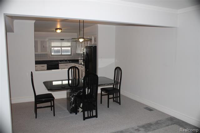 Builiding view eleven for 3733 Old Creek, Troy, MI. 48084