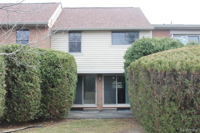 Builiding view three for 3733 Old Creek, Troy, MI. 48084