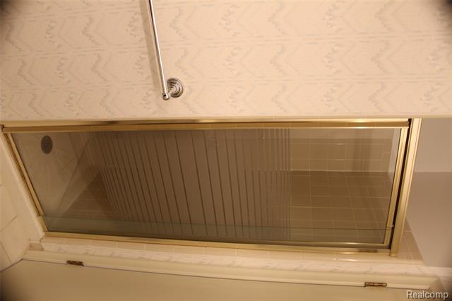 Builiding view twenty six for 3733 Old Creek, Troy, MI. 48084