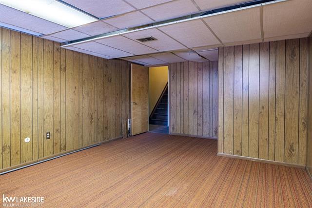 Builiding view forty for 6322 Pepper Hill, West Bloomfield, MI. 48322