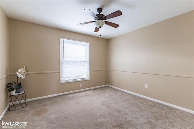 Builiding view twenty six for 6322 Pepper Hill, West Bloomfield, MI. 48322