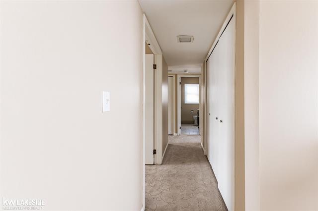 Builiding view twenty three for 6322 Pepper Hill, West Bloomfield, MI. 48322