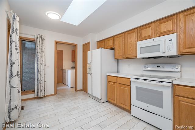 Builiding view fifteen for 1231 Autumn, Troy, MI. 48098