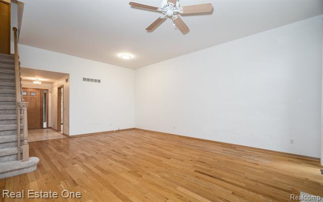 Builiding view four for 1231 Autumn, Troy, MI. 48098