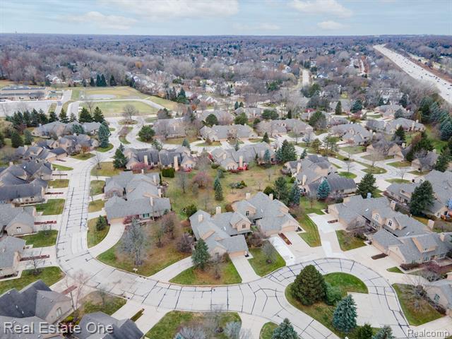 Builiding view one for 1231 Autumn, Troy, MI. 48098