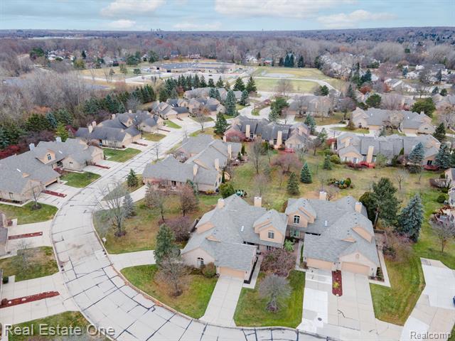 Builiding view thirty seven for 1231 Autumn, Troy, MI. 48098