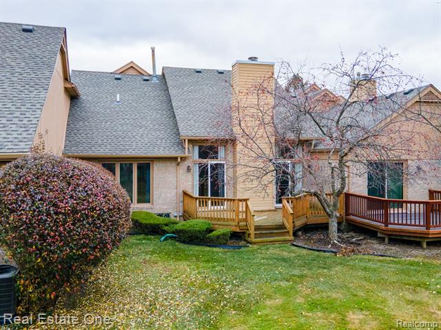 Builiding view thirty three for 1231 Autumn, Troy, MI. 48098