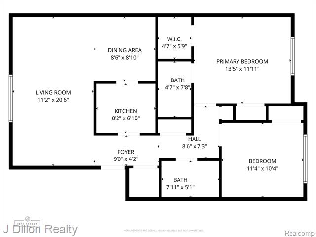 Builiding view twenty one for 653 E Fox Hills, Bloomfield Hills, MI. 48304
