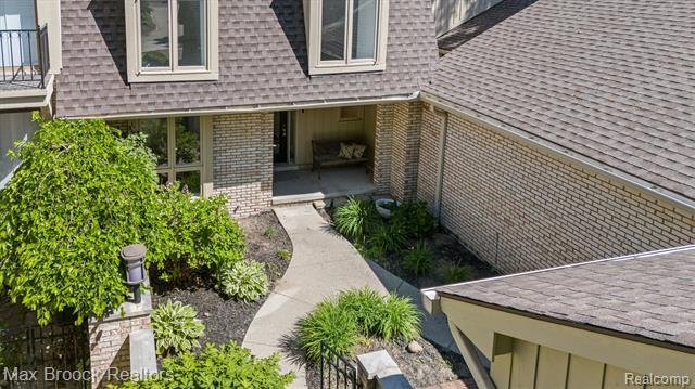 Builiding view eleven for 1135 Ivyglen, Bloomfield Hills, MI. 48304