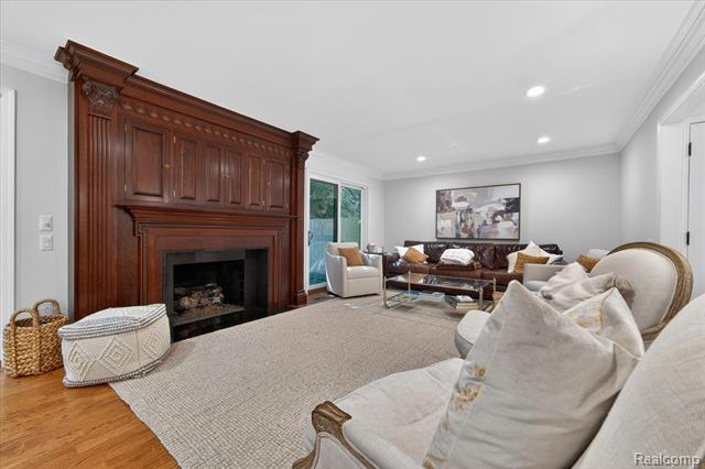 Builiding view eight for 1262 Woodcrest, Bloomfield Hills, MI. 48304