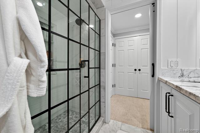 Builiding view twenty nine for 1262 Woodcrest, Bloomfield Hills, MI. 48304