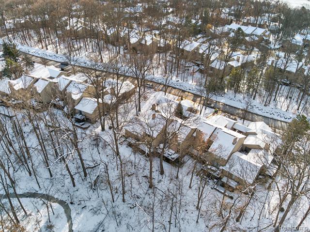 Builiding view fifty eight for 1193 Timberview, Bloomfield Hills, MI. 48304