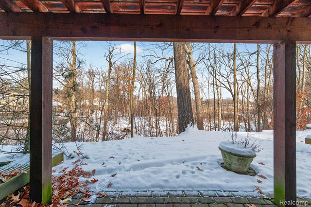 Builiding view fifty one for 1193 Timberview, Bloomfield Hills, MI. 48304