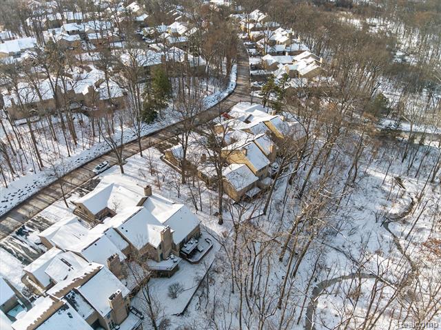 Builiding view fifty three for 1193 Timberview, Bloomfield Hills, MI. 48304