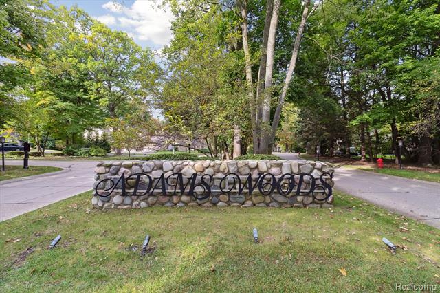 Builiding view seventy for 1193 Timberview, Bloomfield Hills, MI. 48304