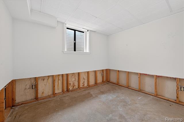 Builiding view thirty four for 1193 Timberview, Bloomfield Hills, MI. 48304