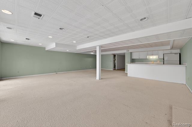 Builiding view thirty nine for 1193 Timberview, Bloomfield Hills, MI. 48304