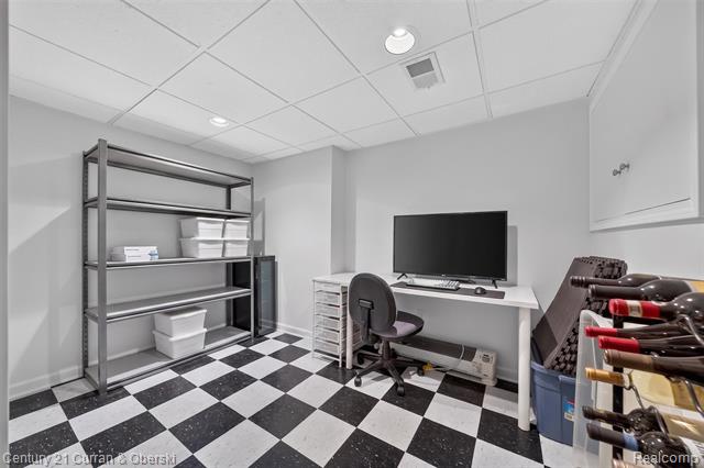 Builiding view fifty one for 1148 Hillpointe, Bloomfield Hills, MI. 48304