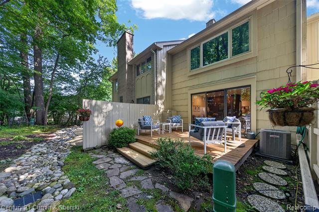 Builiding view twelve for 1148 Hillpointe, Bloomfield Hills, MI. 48304