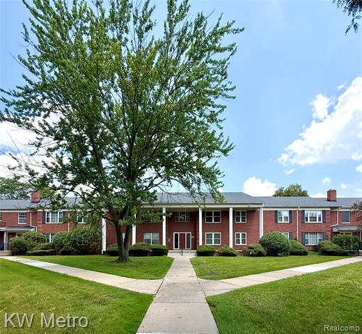 Builiding view forty two for 27654 E Echo Vly # 135, Farmington, MI. 48334