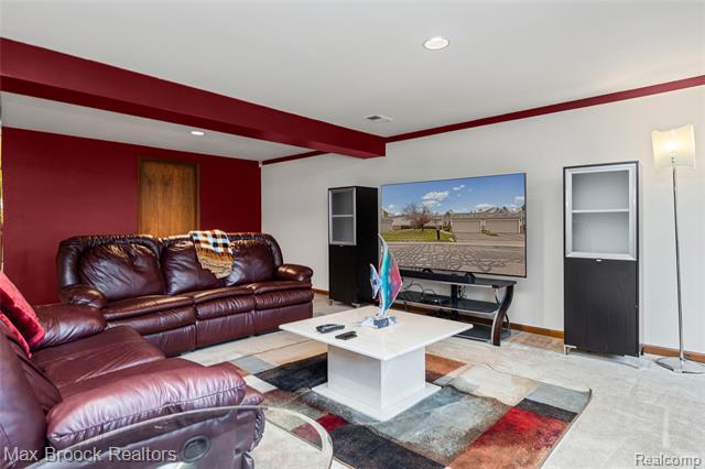 Builiding view thirty four for 35282 Meadow, Farmington, MI. 48335