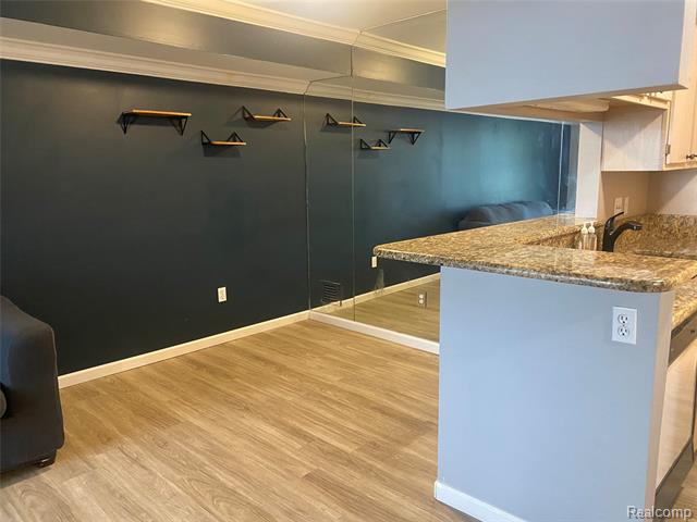Builiding view six for 22192 Cape Cod Way, Farmington, MI. 48336