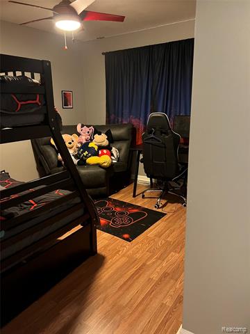 Builiding view eleven for 29413 Timberwood, Southfield, MI. 48034