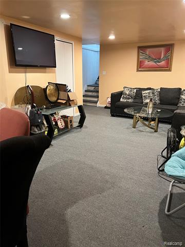 Builiding view seven for 29413 Timberwood, Southfield, MI. 48034