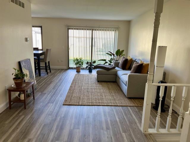 Builiding view one for 29077 Tiffany W, Southfield, MI. 48034