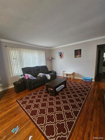 Builiding view nine for 20609 Westhampton, Southfield, MI. 48075