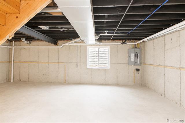 Builiding view fourteen for 1761 E George, Hazel Park, MI. 48030