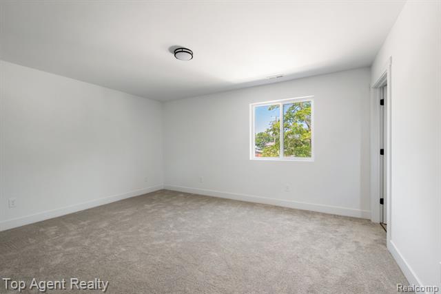 Builiding view twenty four for 1404 E George, Hazel Park, MI. 48030