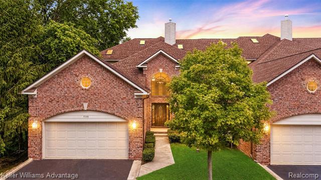 front view for 9548 Elizabeth Lake Rd, White Lake, Mi. 48386