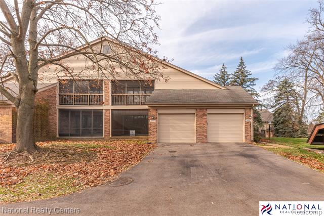 Builiding view twenty eight for 29705 Pine Ridge, Farmington, MI. 48331