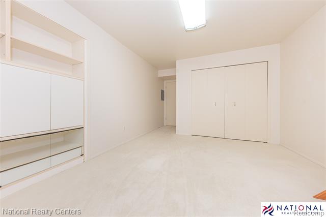 Builiding view twenty one for 29705 Pine Ridge, Farmington, MI. 48331