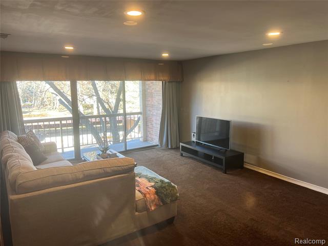 Builiding view five for 29726 Pine Ridge, Farmington, MI. 48331