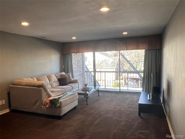 Builiding view four for 29726 Pine Ridge, Farmington, MI. 48331