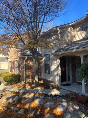 Builiding view twenty four for 29726 Pine Ridge, Farmington, MI. 48331