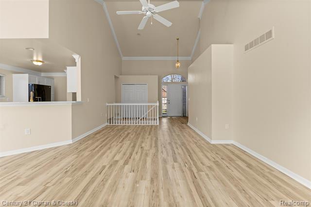 Builiding view six for 30231 Viewcrest, Novi, MI. 48377