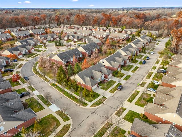 Builiding view thirty five for 30231 Viewcrest, Novi, MI. 48377