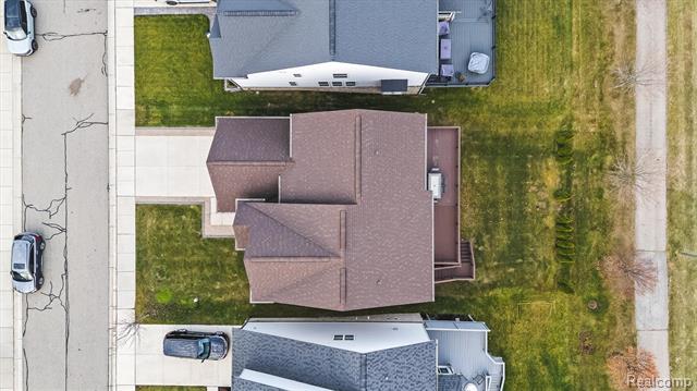 Builiding view forty two for 4882 E Stonegate, Lake Orion, MI. 48359