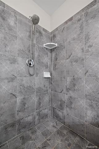 Builiding view twenty seven for 4882 E Stonegate, Lake Orion, MI. 48359