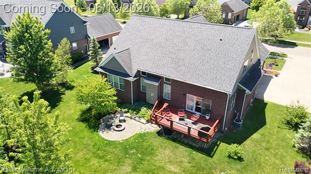 Builiding view fifty seven for 23740 Stoneleigh, South Lyon, MI. 48178