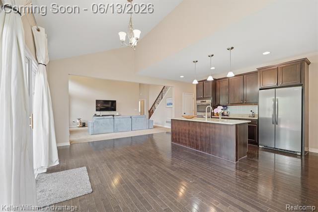 Builiding view twenty one for 23740 Stoneleigh, South Lyon, MI. 48178