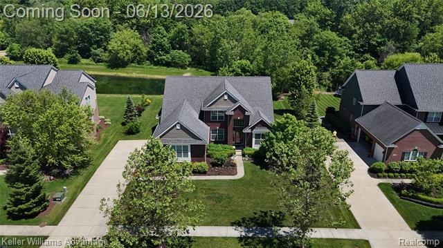 Builiding view two for 23740 Stoneleigh, South Lyon, MI. 48178
